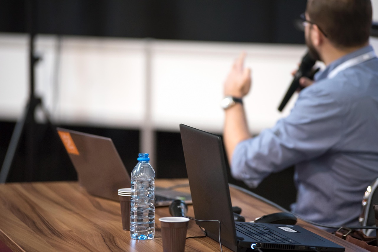Choisir la formation adaptée pour réussir une reconversion professionnelle